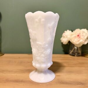 Vintage Milk Glass Vase Paneled Grape Pedestal White Westmoreland Style 9”
